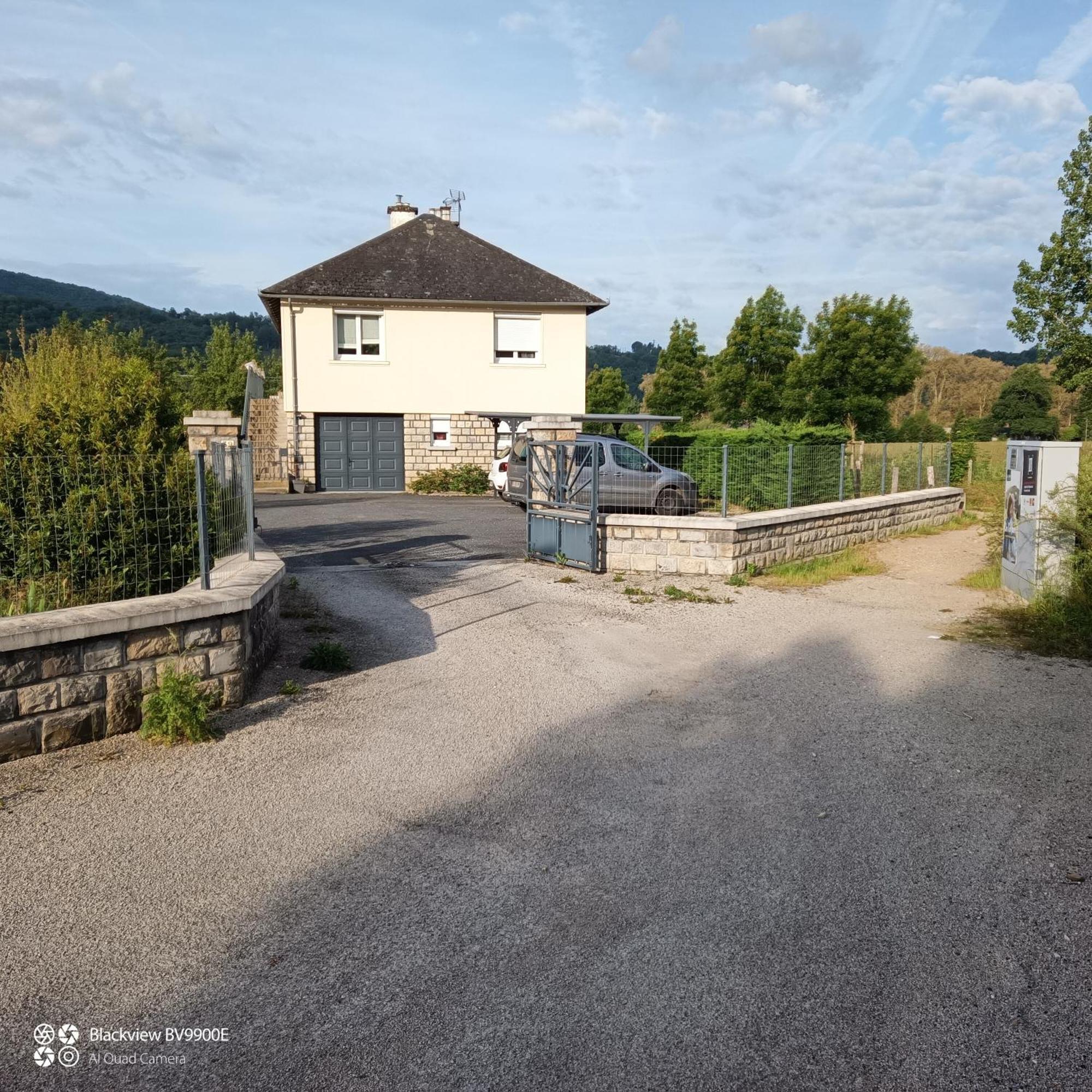 Apartmán La Clematite D'Olt Saint-Côme-dʼOlt Exteriér fotografie